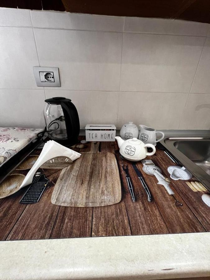 Апартаменты A Casa E Mamma' Неаполь Экстерьер фото
